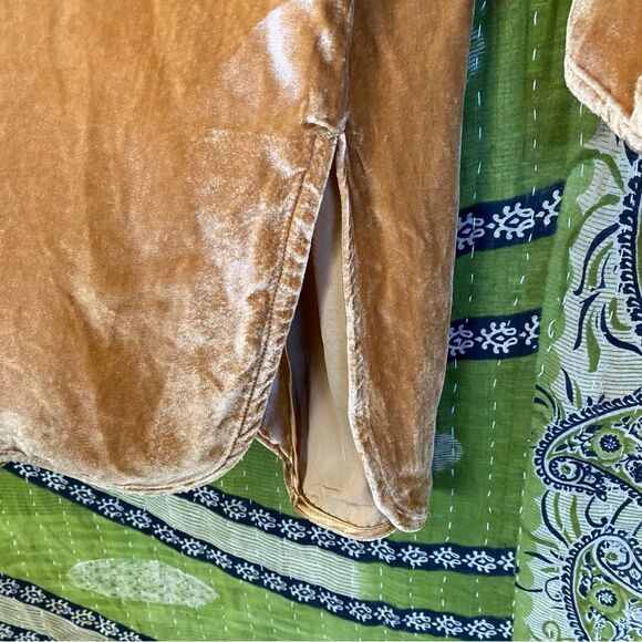 Soft Surroundings Topaz Icon Silk Blend Velvet Poets Blouse Size Large - Picture 10 of 16